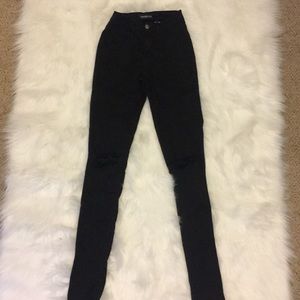 Fashion Nova black high waisted skinny jeans